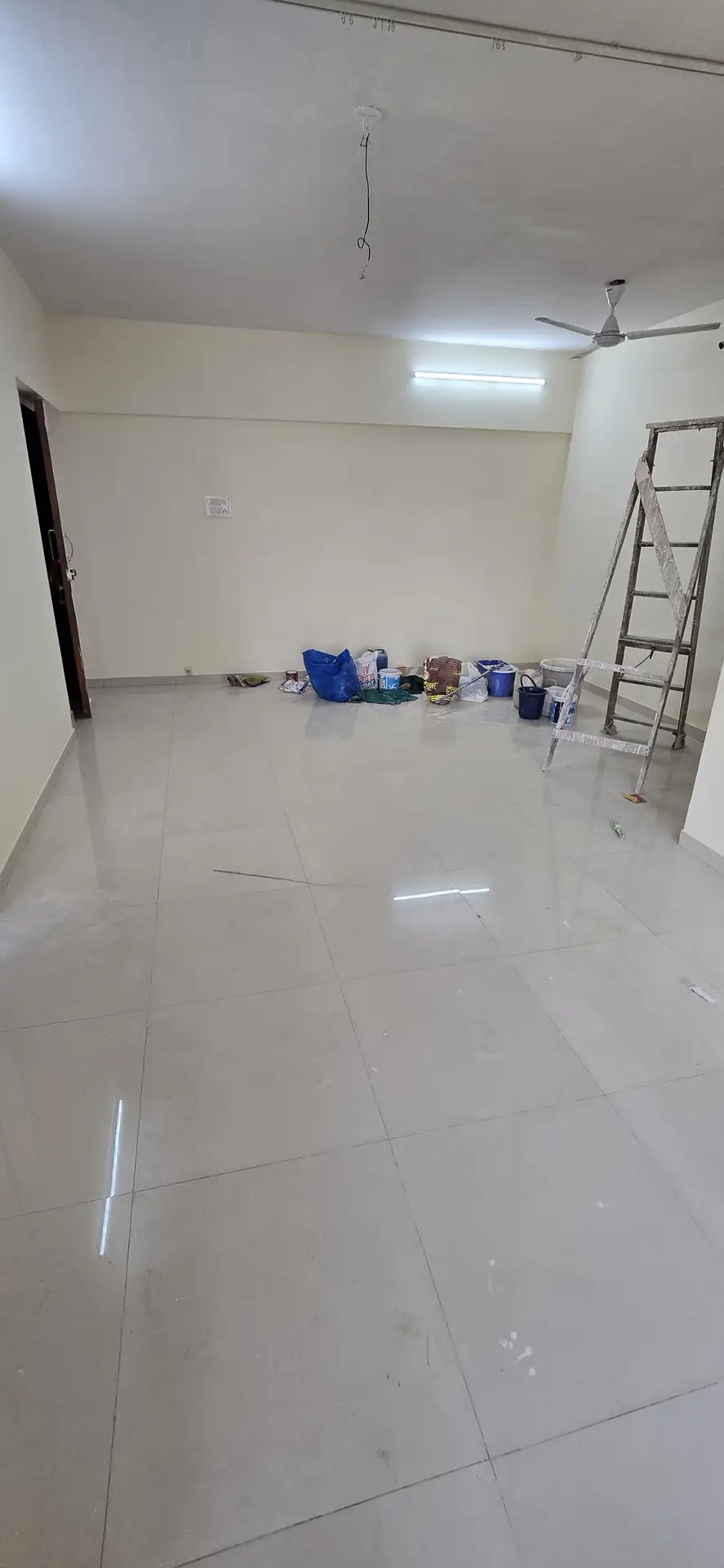3 BHK Flat for Rent in Shah Arcade III Malad east, Malad East
